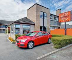 Hotel Coleraine Suites and Apartments