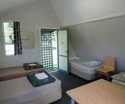 Hotel Te Anau Lakeview Holiday Park and Motels