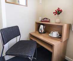 Halswell Lodge -
