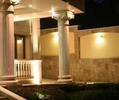 Casa Boyana Boutique(.)