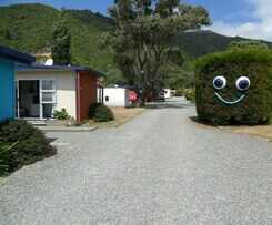 Hotel Waikawa Bay Holiday Park