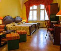 Josephine Old Town Square