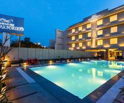 Hotel Deventure Sarovar Portico Kapashera, New Delhi