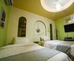 Hotel Hole In One