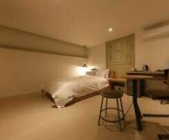 Hotel Yaja West Gate