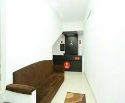 Hotel Oyo 12978 Igloo Residency