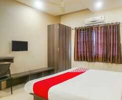 Hotel Oyo 13583 Paradise Inn