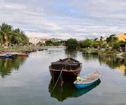 Hotel Long Life Riverside