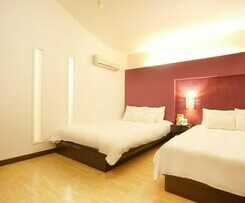 Hotel Charmant