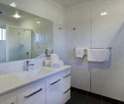 Sunseeker Motor Inn