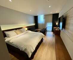 Hotel New Grand