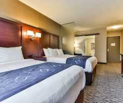 Hotel Comfort Suites Downtown Windsor