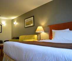 Hotel Super 8 By Wyndham Grande Prairie