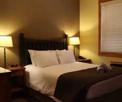 Hotel Timberline Lodges By Fernie Lodging Co