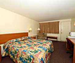 Travelers Inn