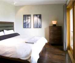 Mayne Island Resort