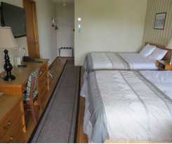 Motel Schooner