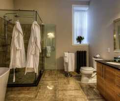 Hotel Western and Executive Suites