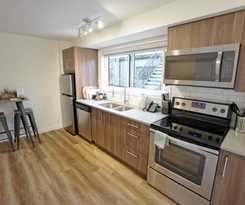 Hotel Basecamp Resorts Canmore