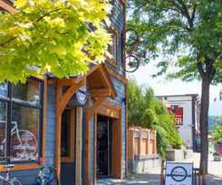 Hotel The Lodge At Arrow Lakes