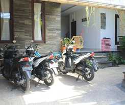Suwardika Homestay & Dormitory