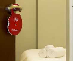 Reddoorz Plus @ Wastu Kencana
