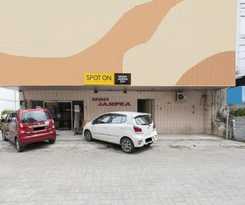 Hotel Hotel O Wisma Jampea