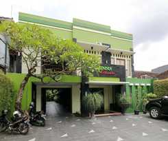 Reddoorz Plus @ Taman Siswa 2