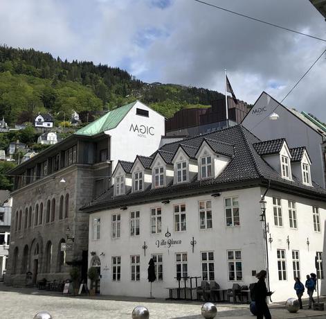 Magic Korskirken