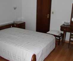 Hotel Alojamento Local Santa Cruz