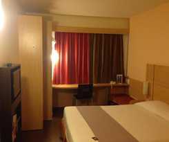  Hotel Ibis Lins