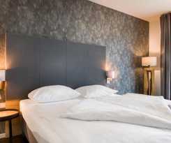 Signature East Apartment