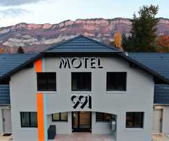 Motel 991