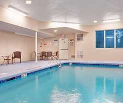 Baymont By Wyndham East Windsor Bradley Airport