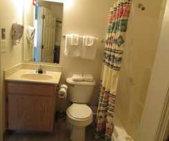 Hotel Douglas Inn and Suites