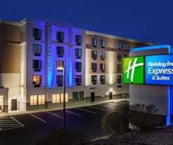 Holiday Inn Express & Suites Providence-Woonsocket