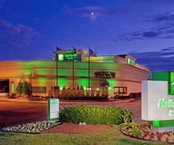 Delta Hotels by Marriott Detroit Novi