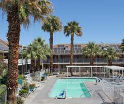 Hotel Clarion Inn Near China Lake Naval Station