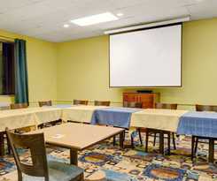 Days Inn By Wyndham Southington