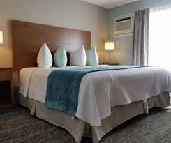 Hotel Hampton Village Inn