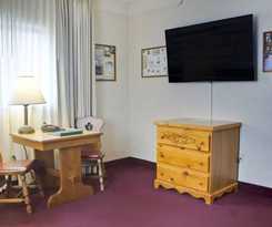 Hotel Bavarian Inn Lodge