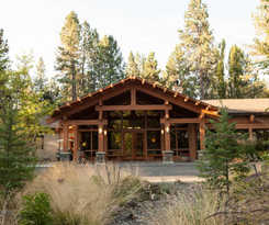 Seventh Mountain Resort
