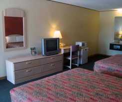 Hotel Budget Host Inn - Emporia