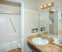 Nordic Oceanfront Inn