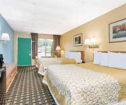 Days Inn By Wyndham Clayton