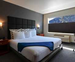 Hotel Wood River Inn and Suites