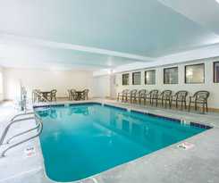 La Quinta Inn and Suites By Wyndham Snellville-stone Mountain