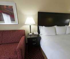 DoubleTree by Hilton Lansing