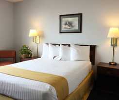Clover Island Inn