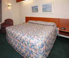 Sleep Inn and Suites Bay View Acme - Travers City